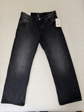 H&M Men's Black Straight-Leg Jeans